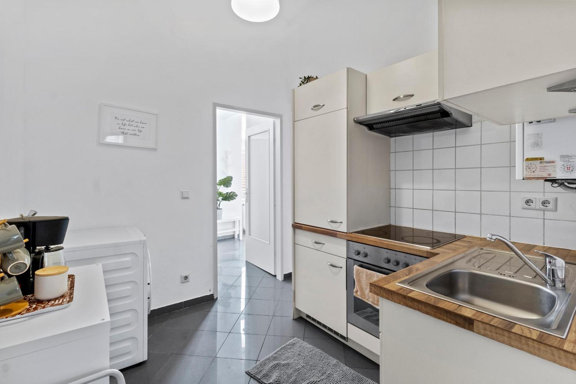 Stylish Apartment, 4 Min To U3 Zipperer Strasse Wien Ngoại thất bức ảnh