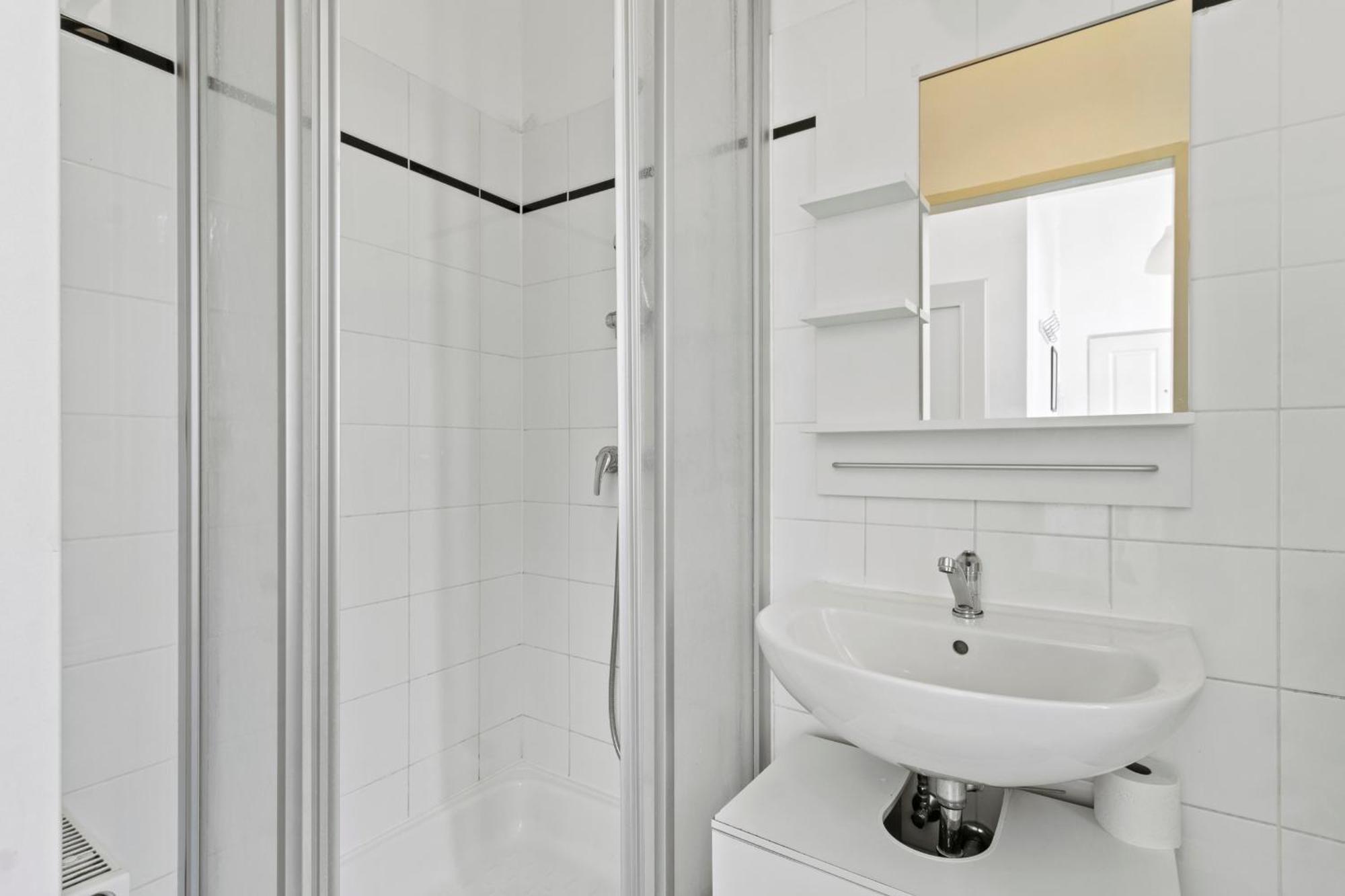 Stylish Apartment, 4 Min To U3 Zipperer Strasse Wien Ngoại thất bức ảnh